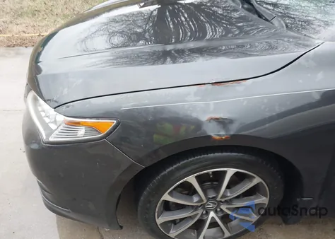 2015 Acura Tlx V6 z USA, uszkodzony, nr VIN 19UUB2F37FA007041